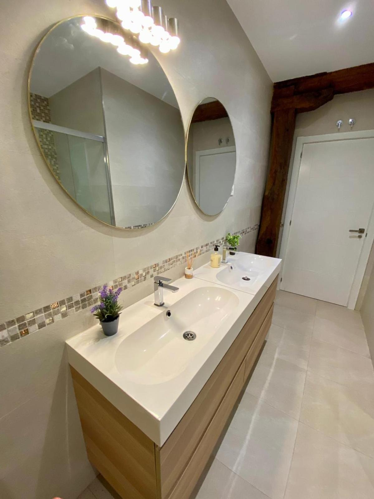 Habitacion En Apartamento Con Zonas Comunes Compartida Hp Bilbao Ngoại thất bức ảnh