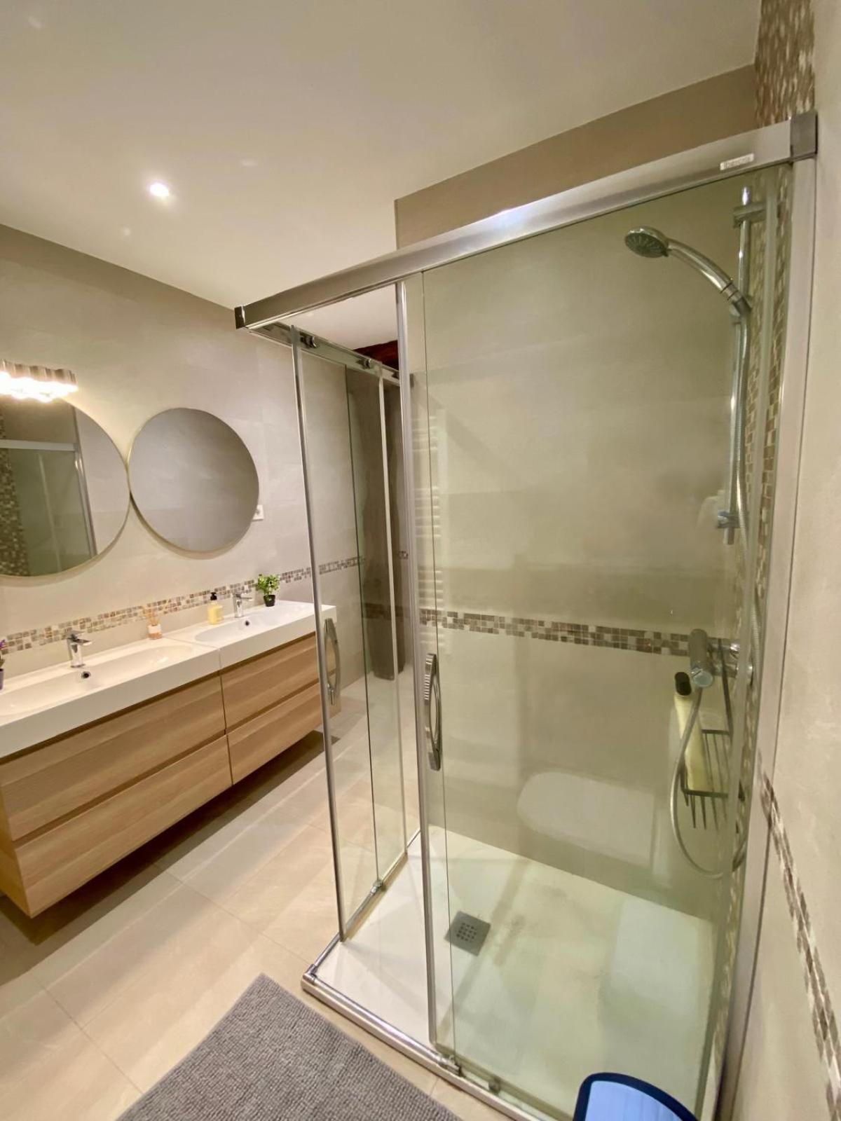 Habitacion En Apartamento Con Zonas Comunes Compartida Hp Bilbao Ngoại thất bức ảnh