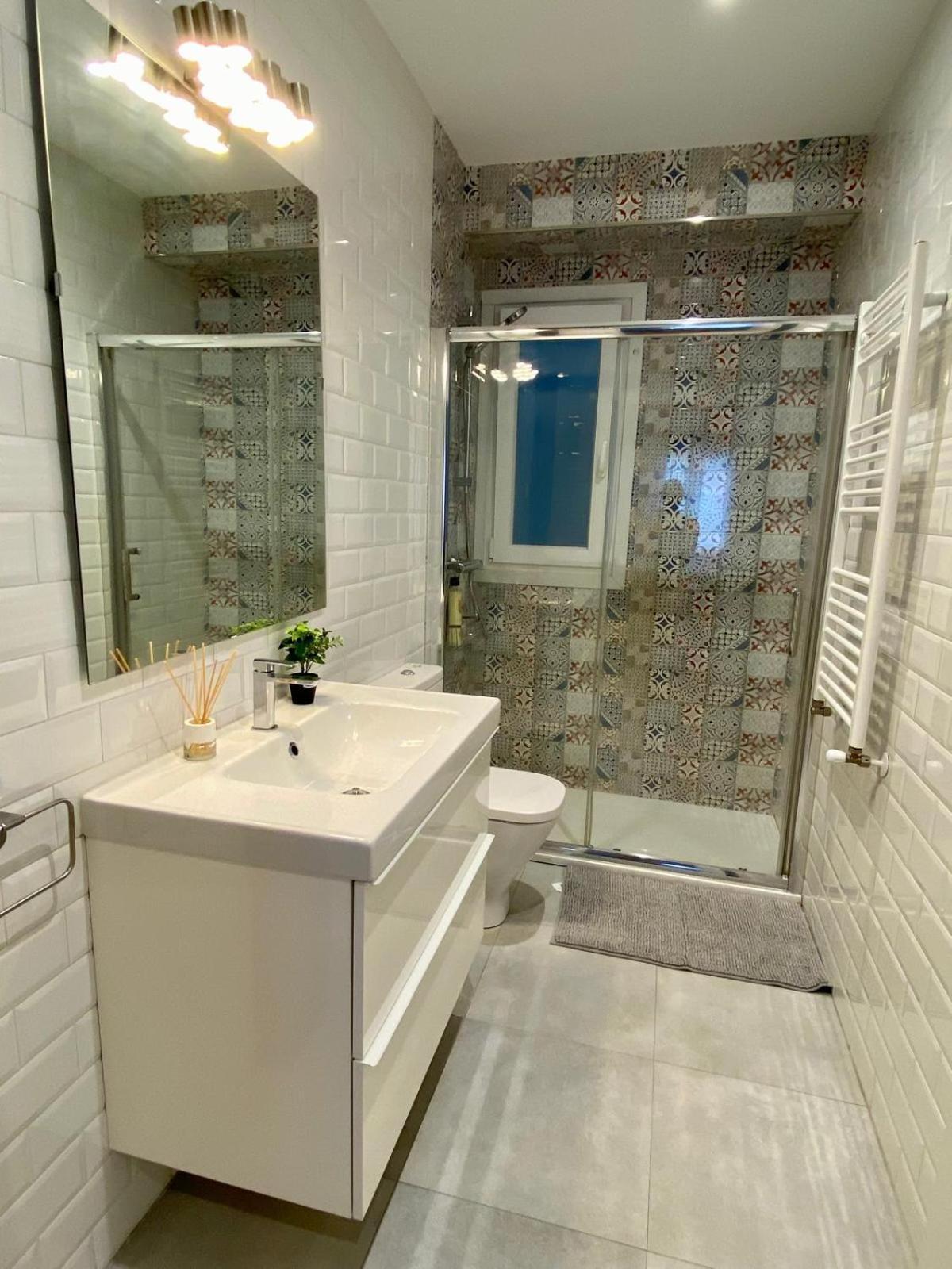 Habitacion En Apartamento Con Zonas Comunes Compartida Hp Bilbao Ngoại thất bức ảnh
